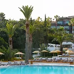 Club Marvy Θέρετρο Ozdere