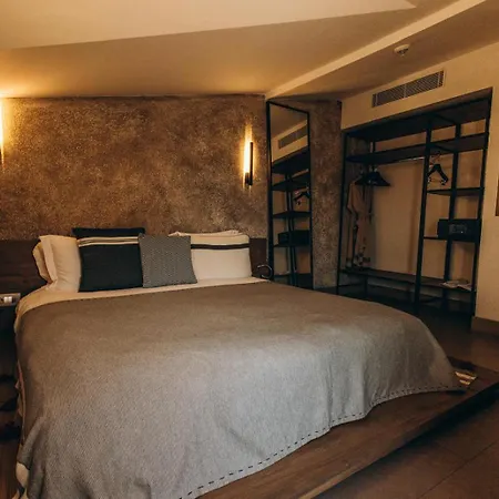 Club Marvy Resort