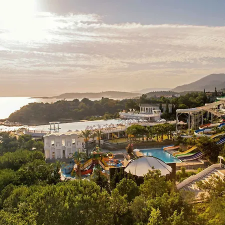 Resort Club Marvy