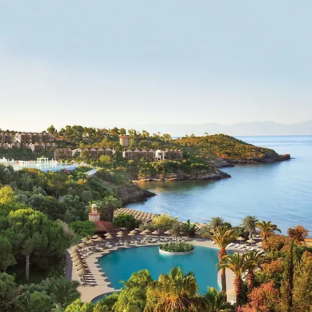 Club Marvy Resort