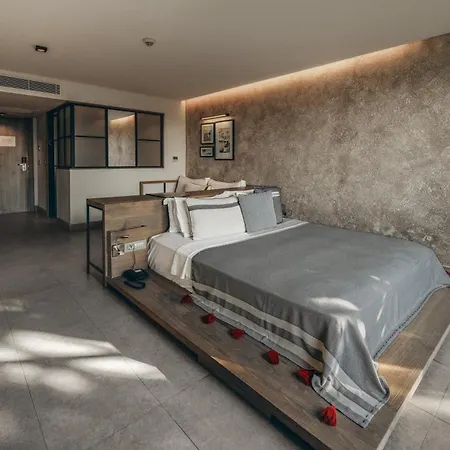 Club Marvy Θέρετρο